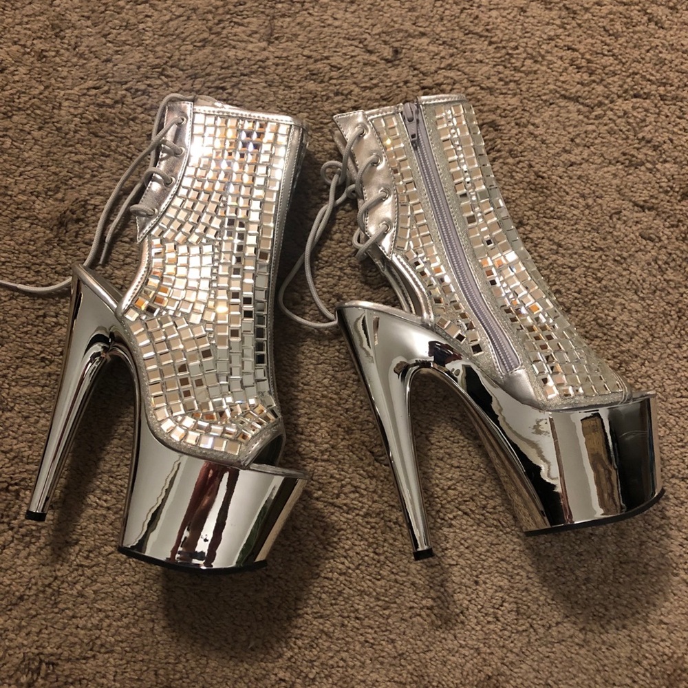 PLEASER PREMIUM SEXY FOOTWEAR